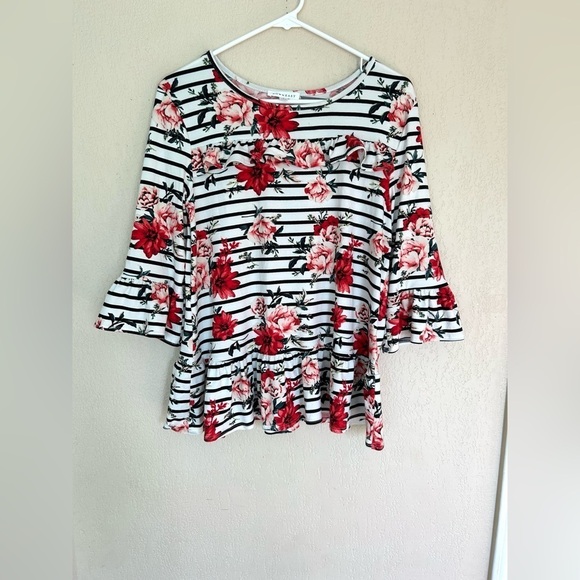 Downeast Brand/Size S/Floral Blouse - Picture 10 of 10